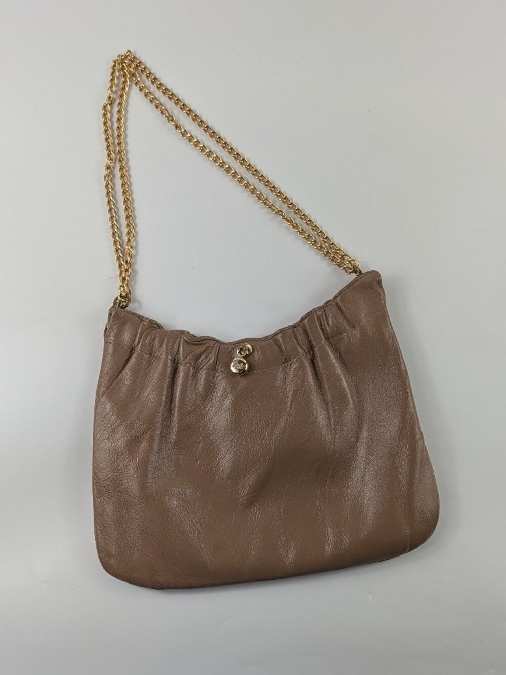 Vintage Ande Leather Handbag Gold Chain Frame Opening